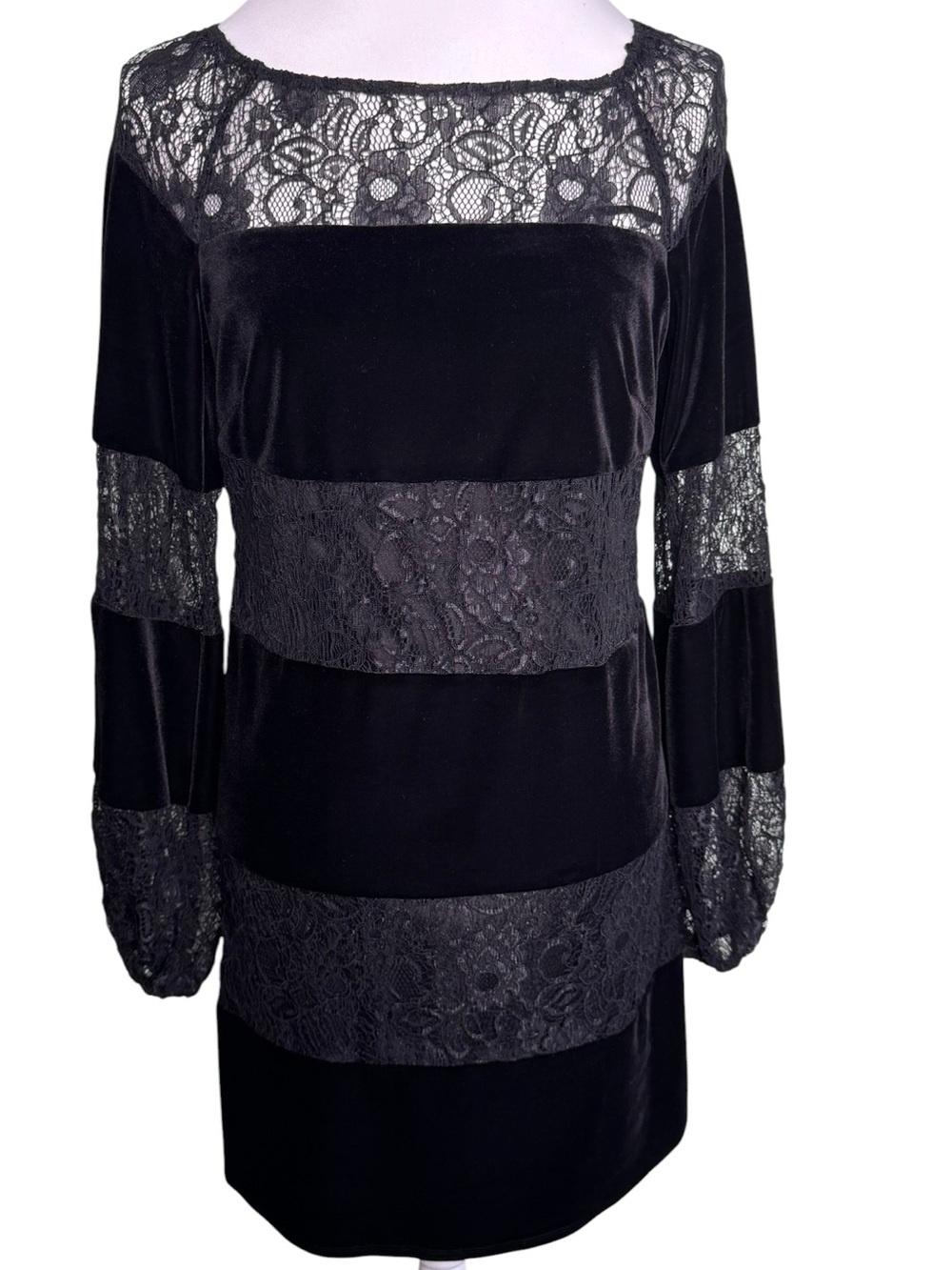 Laundry by Shelli Segal Black Velvet Lace Striped Mini Dress Size 6 EUC Holiday